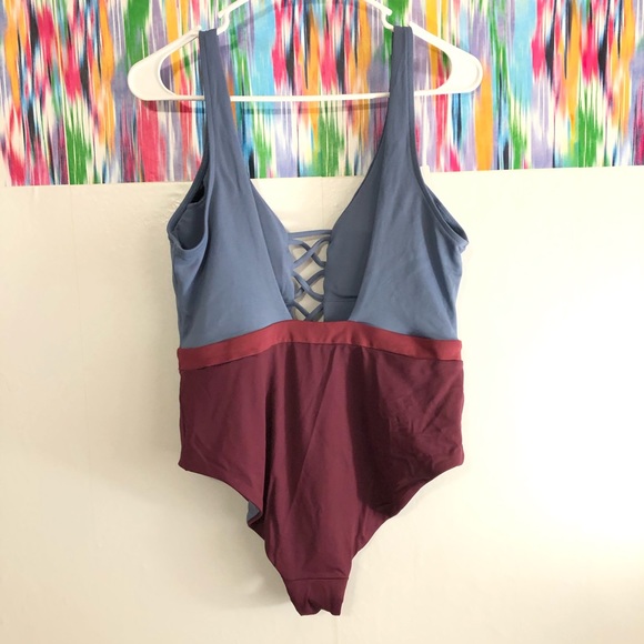 NWT- Seafolly "Radiance" one-piece, size 10 - Picture 7 of 8